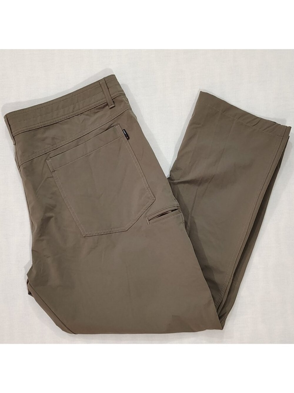SwissTech Pants Mens 42x30 Lightweight Hiking Brown Grey Flat Front Stretch